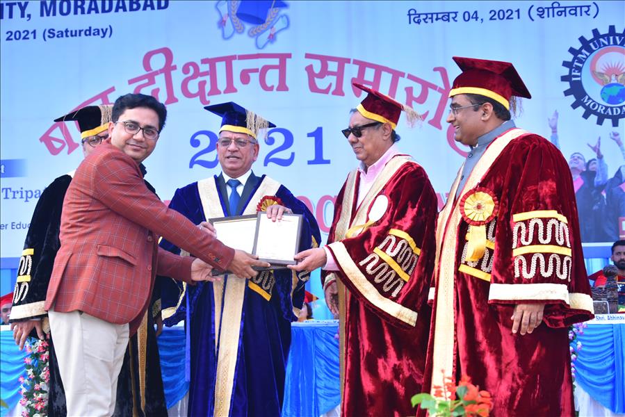 CONVOCATION